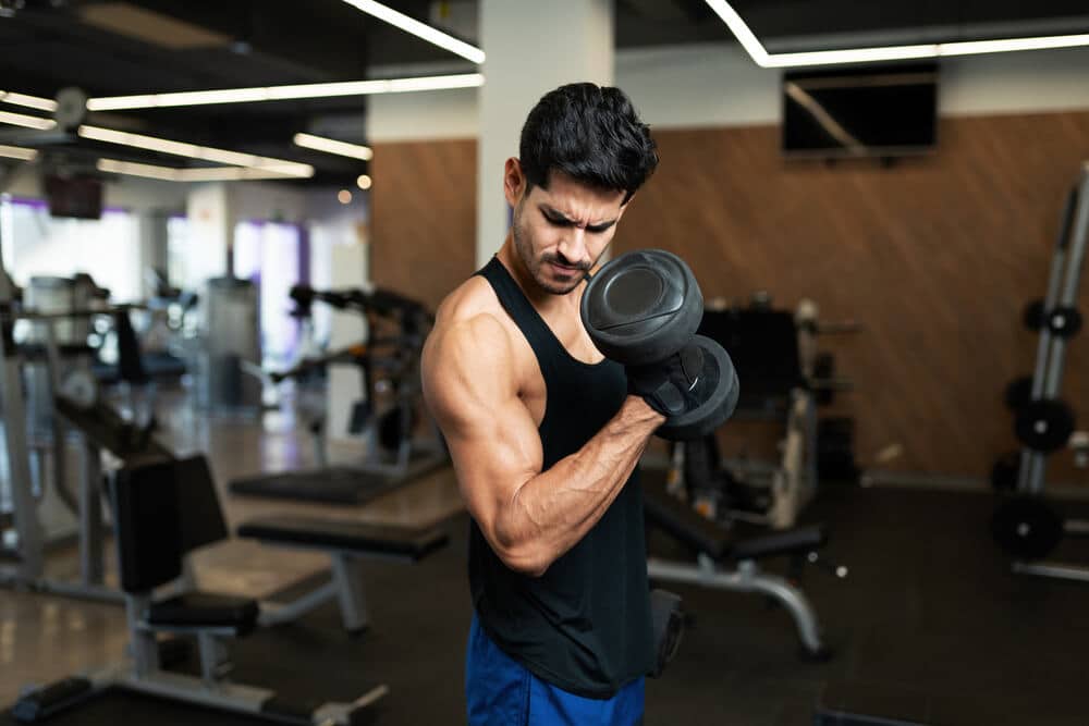 A man lifting weights